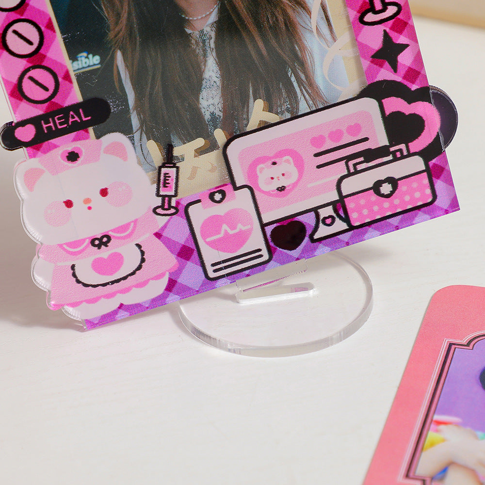 Sweet and cool acrylic three-inch desktop table Korean version of girl love bean small card transparent photo frame display standing card woman